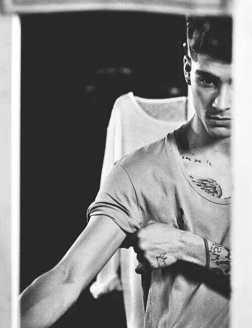 your fav will follow you i promise but now you have to follow @absfuliam please she's cool ily