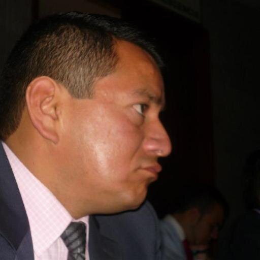 Ingeniero Industrial, Profesional en Derecho, Maestría en Derecho con énfasis en Derecho Administrativo