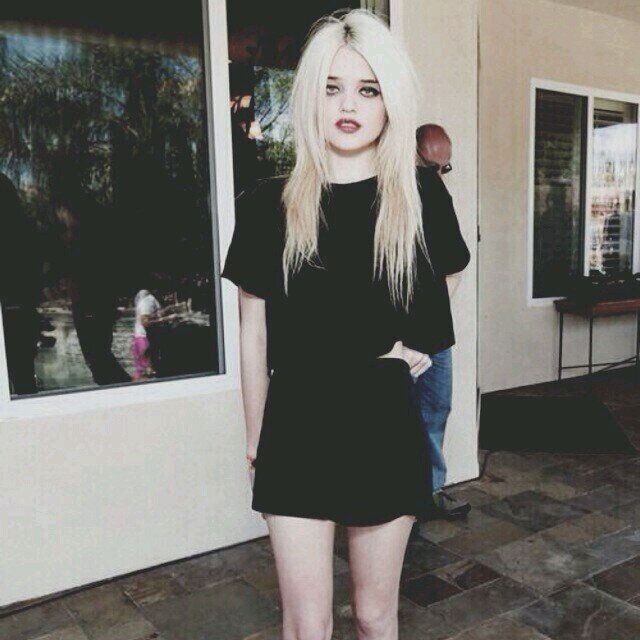 evoIelectra's profile picture. ️⚡ im new but im still quiche ️⚡