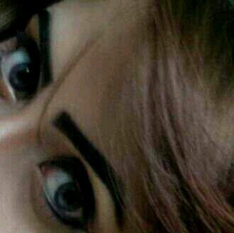 ‏واالي ما يسال عنا وش لنا به 75C7DAF8