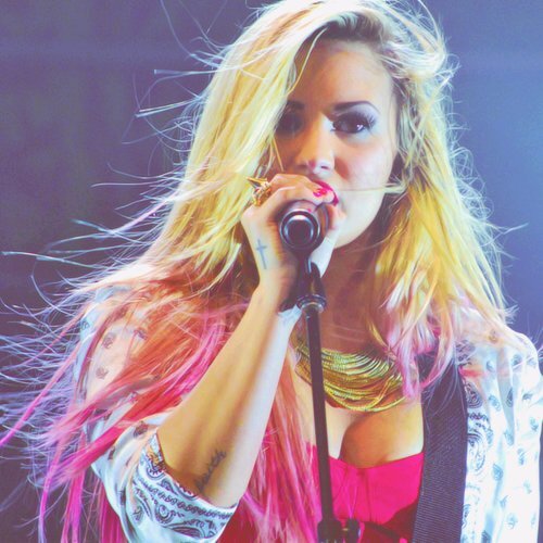 Follow me on my other account @cuntfker I DON'T USE THIS ONE ANYMORE!!!!