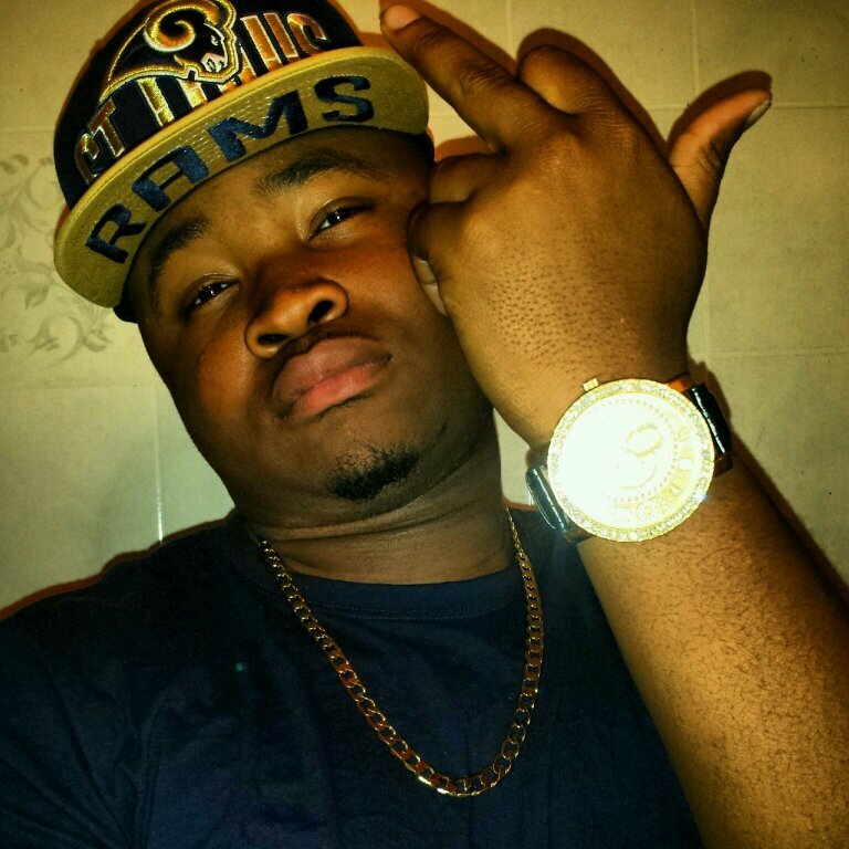 I'm on my grown nigga shit childish niggas step aside...
