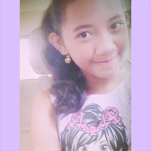 Just wanna be smile and happy. Share to another..
Just fight and believe that you'll reach that ♥||SMPN 12 DPS||7D||Follback just mention :)