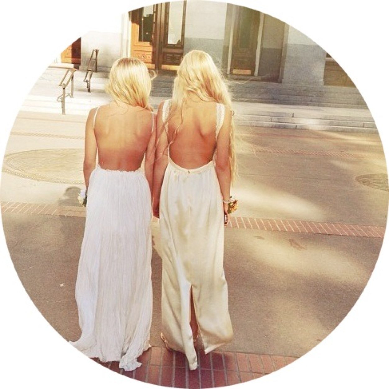 Two girls, two cities. Our deep sea fishing adventures for the perfect catch. Love + fashion + lifestyle + fitness. fashionableandfishing{at}gmail{dot}com