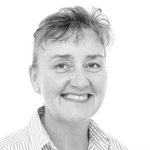 Fully licensed real estate agent specialising in creative documentary video to showcase and sell lifestyle properties in Queensland.