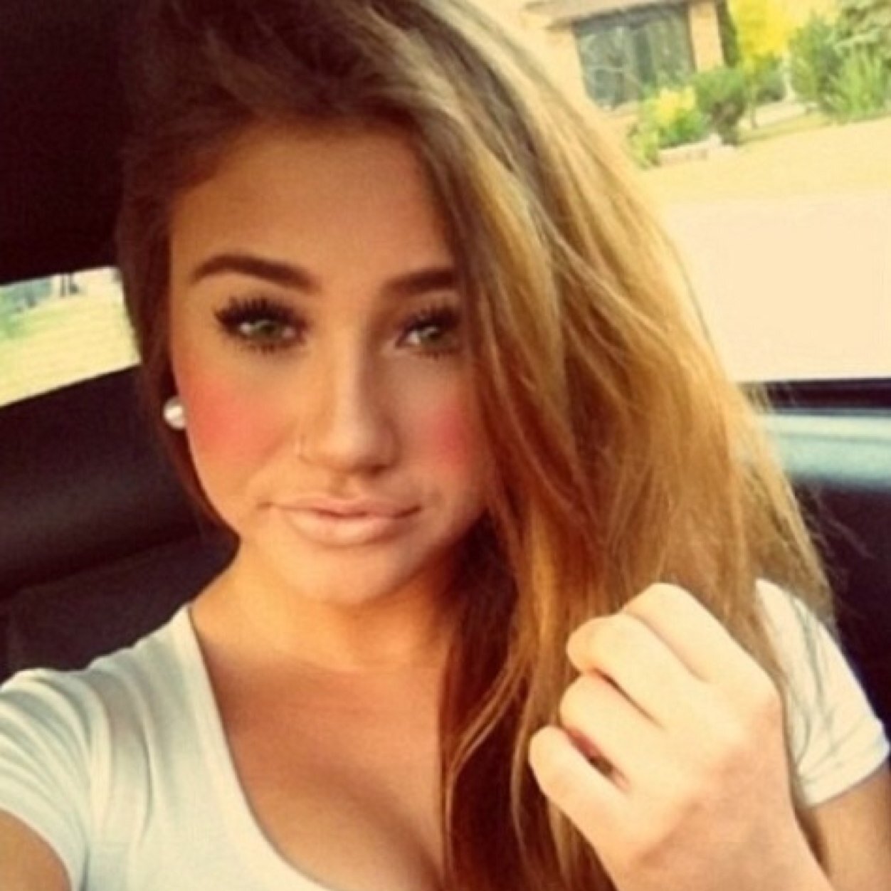 Blake is my bæ. I love you baby! •kali, tristan, Kelly, and Sydney hater• Cant top me. Bad girl ;)