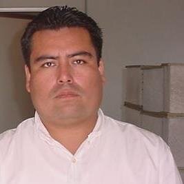 La ingenieria y la administración son las vías para lograr mis objetivos. Pero lo mas hermoso es vivir con sentido comun.