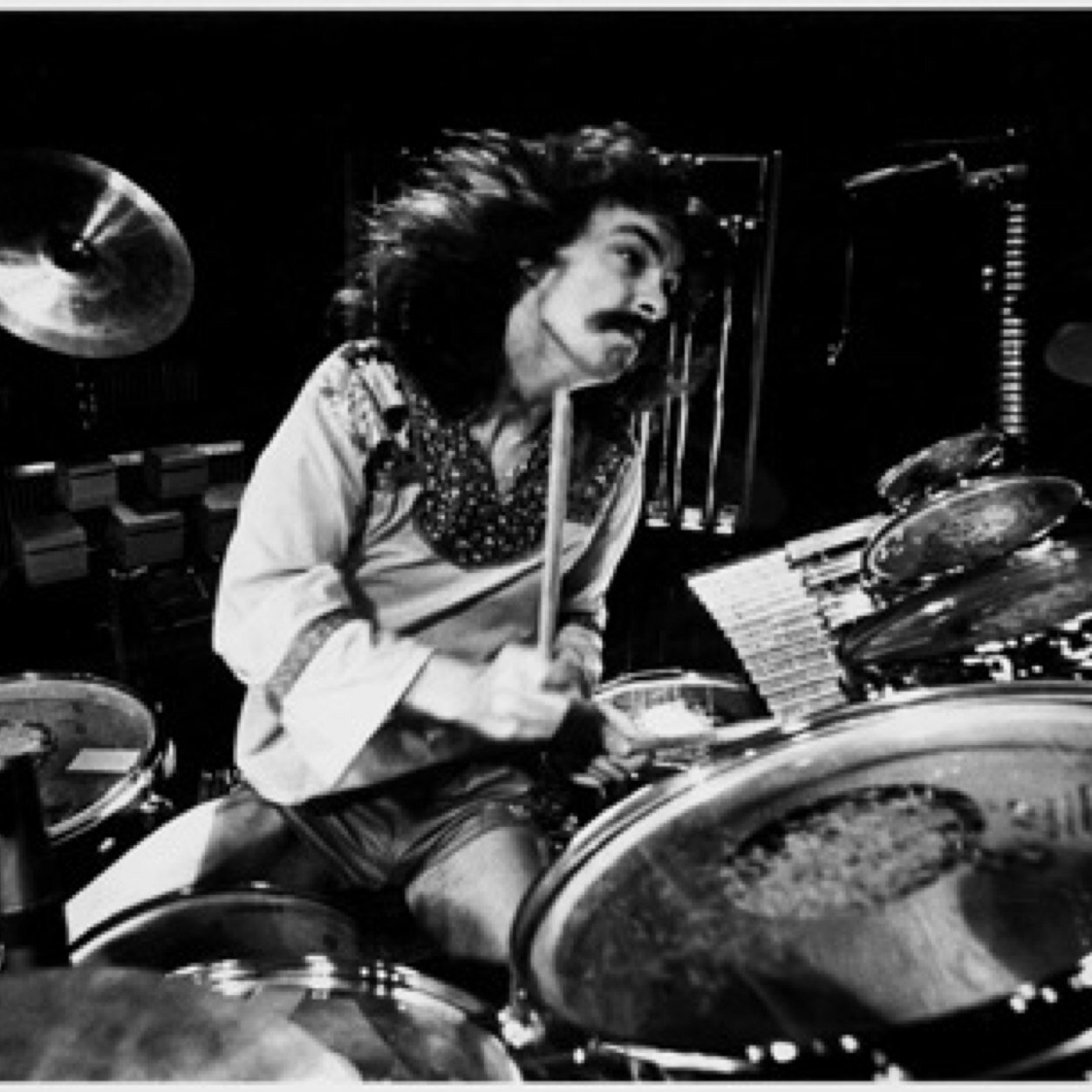 RUSH is hands down my fav band of all time!¡!¡. Pink Floyd, April Wine, The Moody Blues, Neil Young and many more!! Ill follow back :) keep on Rock N' Rolling!!