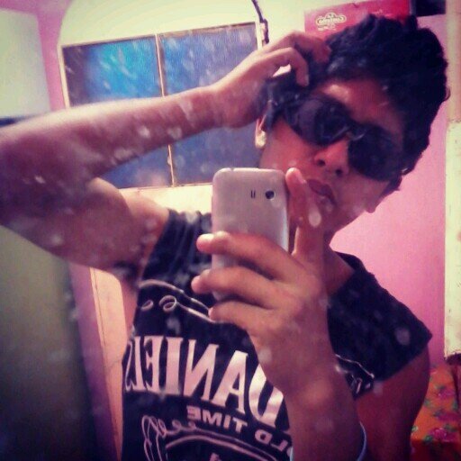 DiazBorre's profile picture. ♥♥..me gusta el futboll me encanta la musica....♥♥ soy trancer ...♥♥ https://t.co/T19FEwwNtV