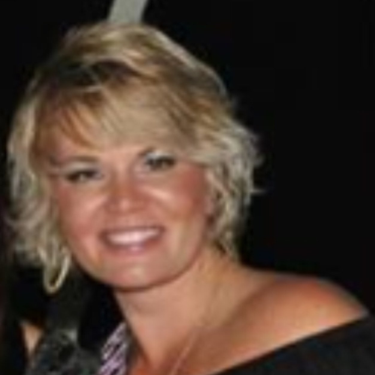 MartinLynnette's profile picture. Licensed massage therapist, ISSA certified personal trainer, NESTA certified Impact trainer (group training)!