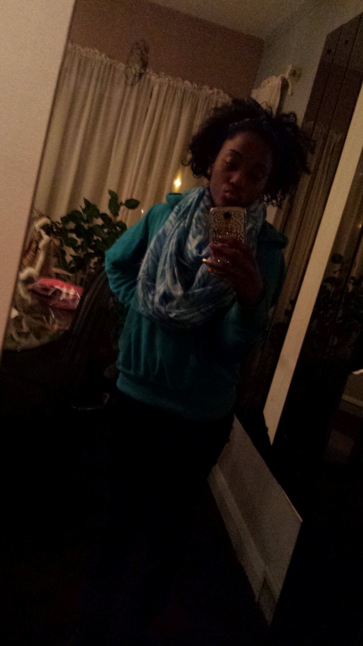 Est.01♀20♀94. cool person to know hang out with my friends. Follow ♚Thubby @Thug___Life__ 0⃣5⃣2⃣0⃣1⃣3⃣ ♛Twifey @Cookie_Monstah5 she awesome person.#SIUE16