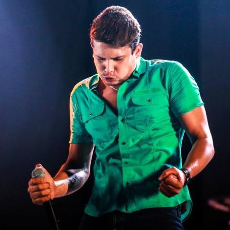 Nunca julgue uma fã, se você nunca teve um ídolo .
Somos um grupo de pessoas fãs do @IsraelNovaes !