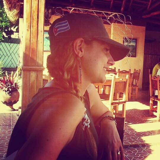 ericavelezres's profile picture. 