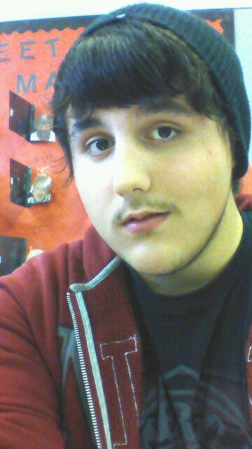 I like bands and I have ps3 add me @Plasmaticbore34. Stay sick!