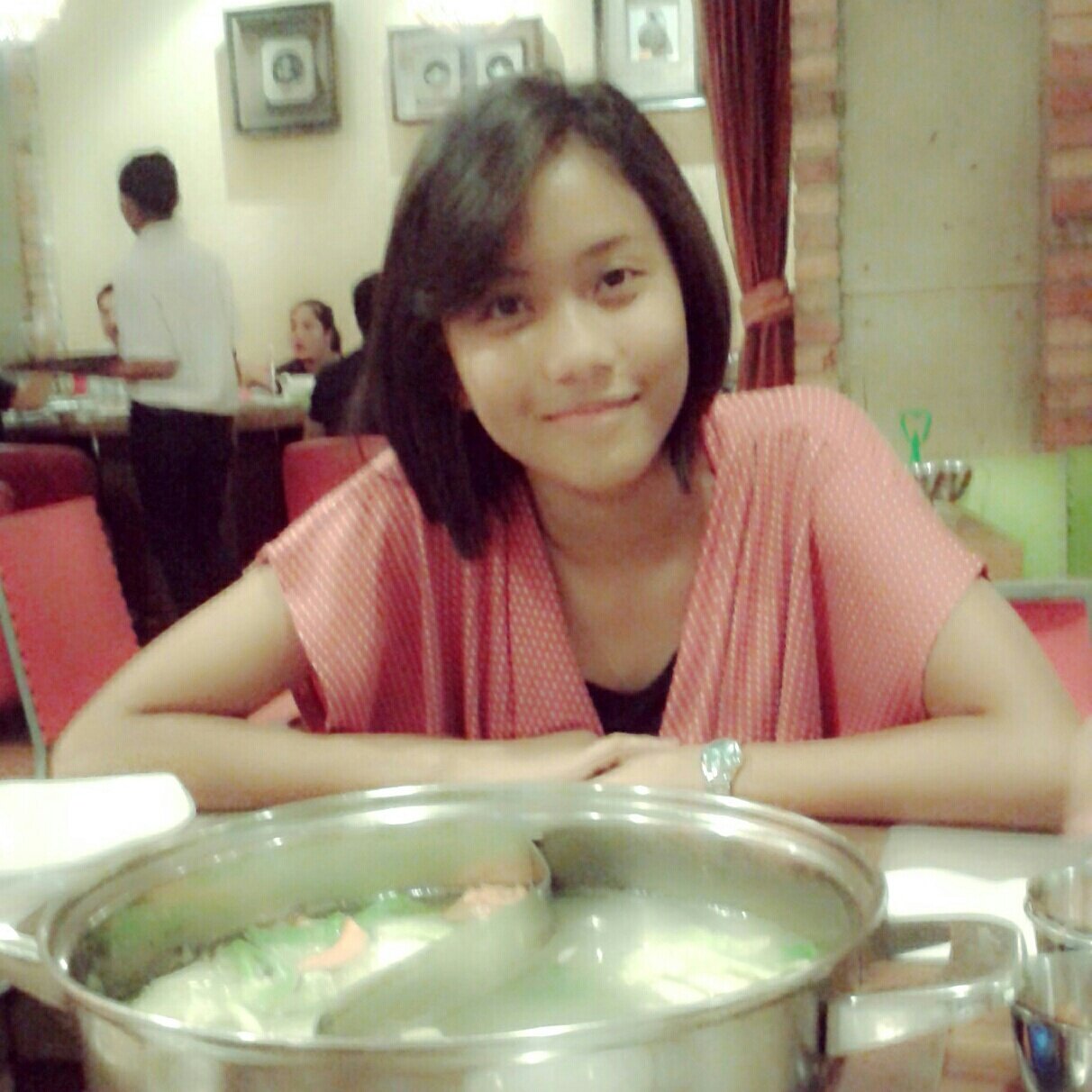 hanautami99's profile picture. 