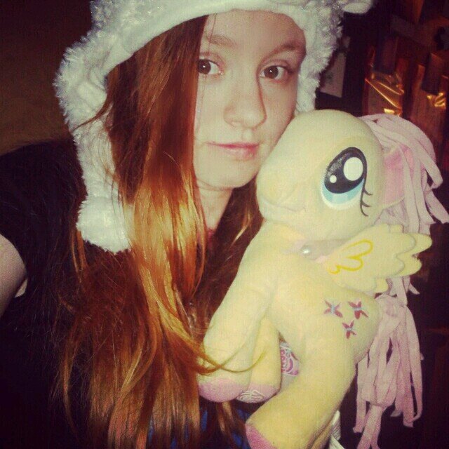 MangaFan123's profile picture. I am 19, I can be shy at times, I get along with(almost everyone) #single #teamfollowback