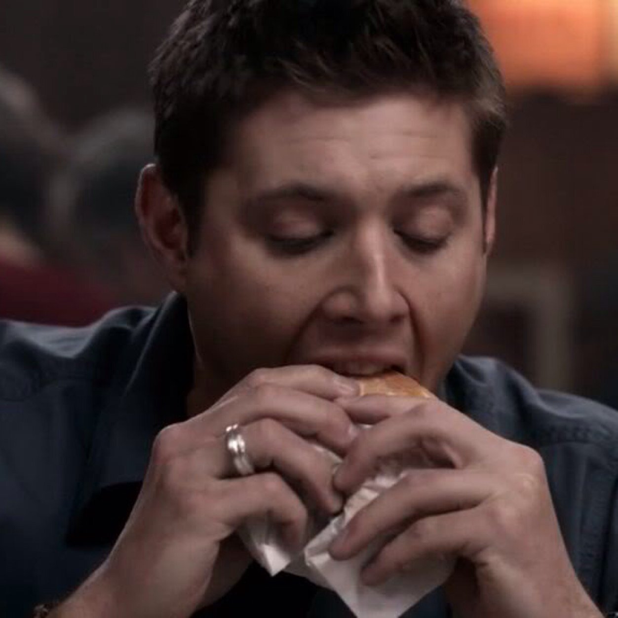 DeansBurgers's profile picture. 