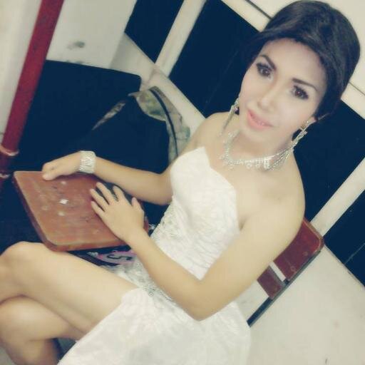 Flirt for a living,learner,dream Pursuer,Office Management student.