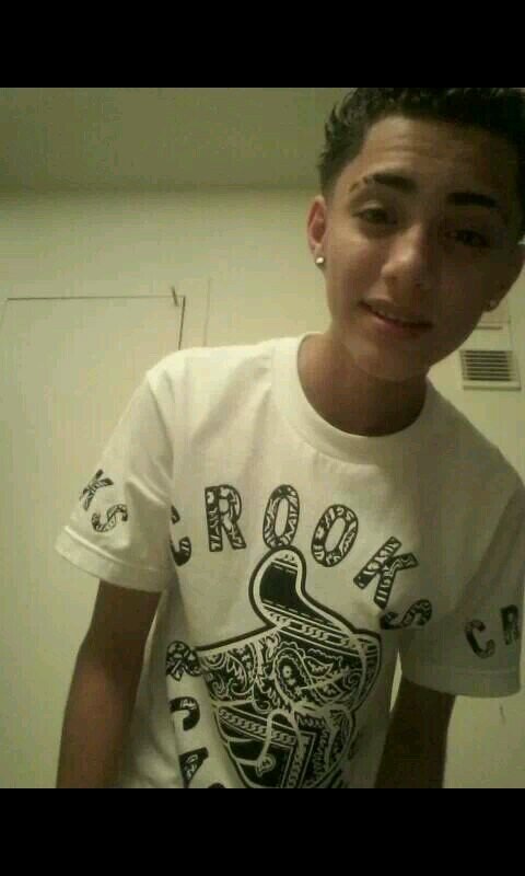 kik. @Jonathan10alex