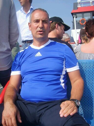 jahirneziri's profile picture. 