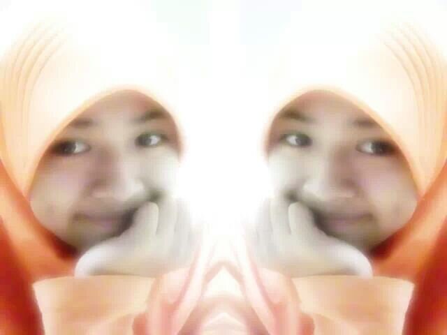 rahma_amalia4's profile picture. Rocket ship builder, pizza expert,