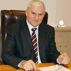 Официальный твиттер аккаунт семьи Амировых