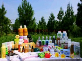 tokobunda78's profile picture. Kami adalah toko yang menjual kosmetik anisa dan lainnya,,,,kami terbuka untuk konsultasi. Kami bangga bisa membuat anda cantik...just call us on 081219510668