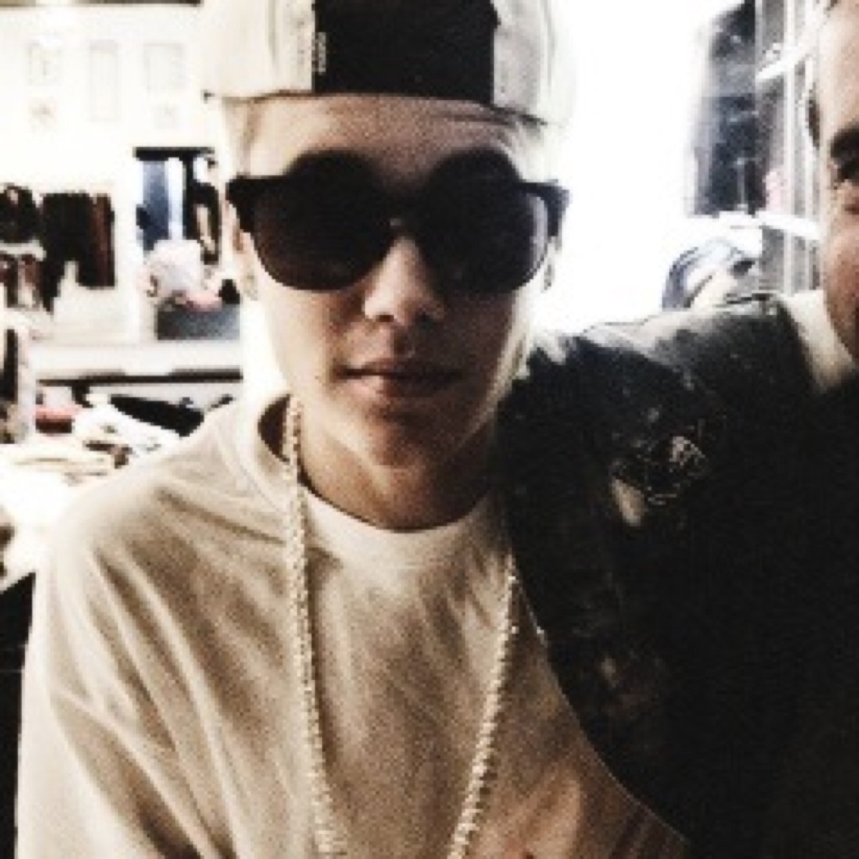 that canadian kid & those nine viners