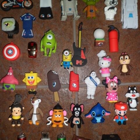 Lindos Pendrives con Diseño, tambien guantes touch... consulta por los tuyos...
