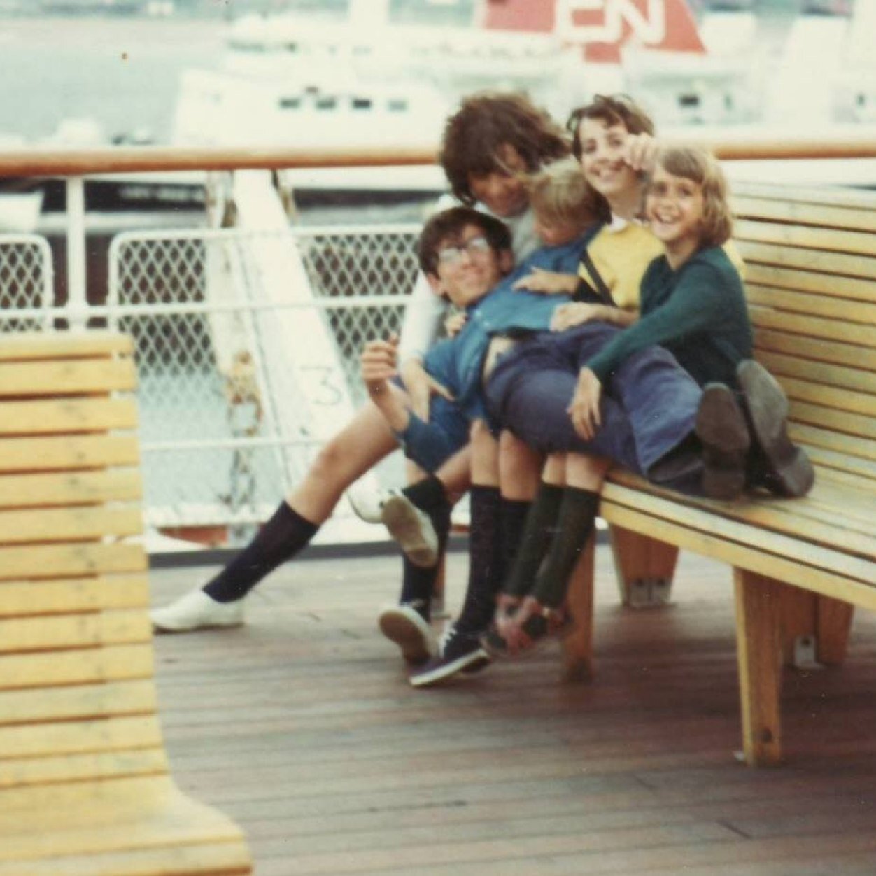 LindaMenzie's profile picture. Mother of 4 sons, work in tourism, landlord, lover of music.