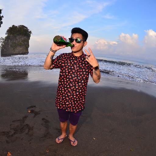 Sudah bosan tidur ,saatnya bangkit !!! 
                
I Love Be Me