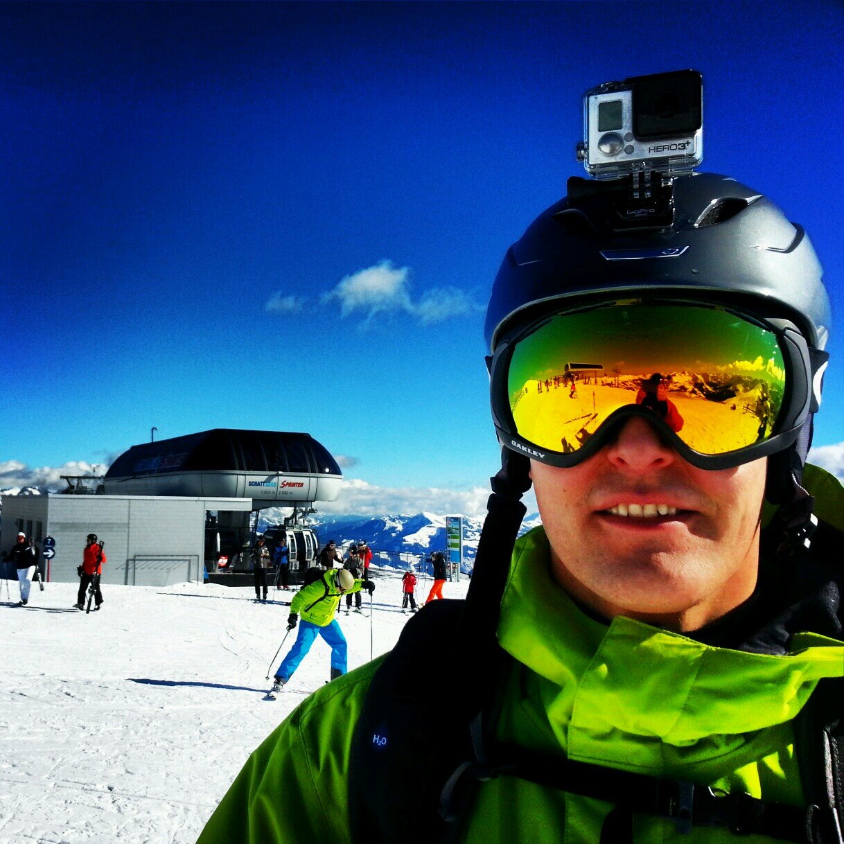 Dansecondrow's profile picture. 