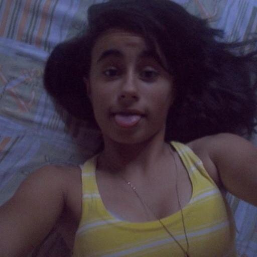 Sonho todas as noites com você, será que o dia do meu abraço vai chegar? te vivo de corpo e alma @luansantana ♥