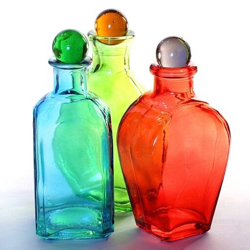 ガラス バスルーム お風呂のインテリア風水 ボトル類 プラスチック容器のシャンプーやリンスは 陶器やガラス製のボトル に入れ替えると 気のバランスが崩れません ソープディッシュも プラスチック製のものは避け 陶器製のものを シェル柄 海 ガラス バスルーム お風呂のインテリア風水 ボトル類 プラスチック容器のシャンプーやリンスは 陶器やガラス製のボトル に入れ替えると 気のバランスが崩れません ソープディッシュも プラスチック製のものは避け 陶器製のものを シェル柄 海