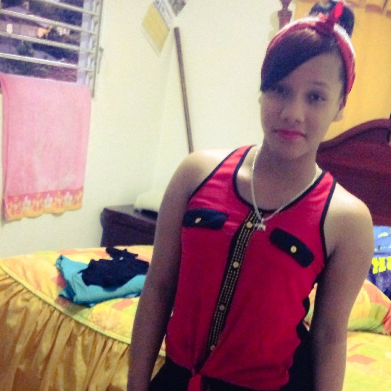 TE' DiiGO UN SECRETO' AMOR ' TENGO NOViiO NO NECESiiTOO MAS :) ♥MιNσνισ♥'[Cαяℓℴѕ]] → @PiruloVuitton TEAMO♥Myßғғ; Rαчsα @Doll_frekka ;]♥єи мι мυи∂σ мαи∂σ уσ♥