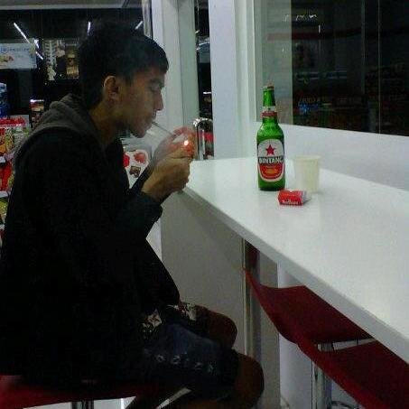 Alifwavelab2's profile picture. god grant for result punishment.