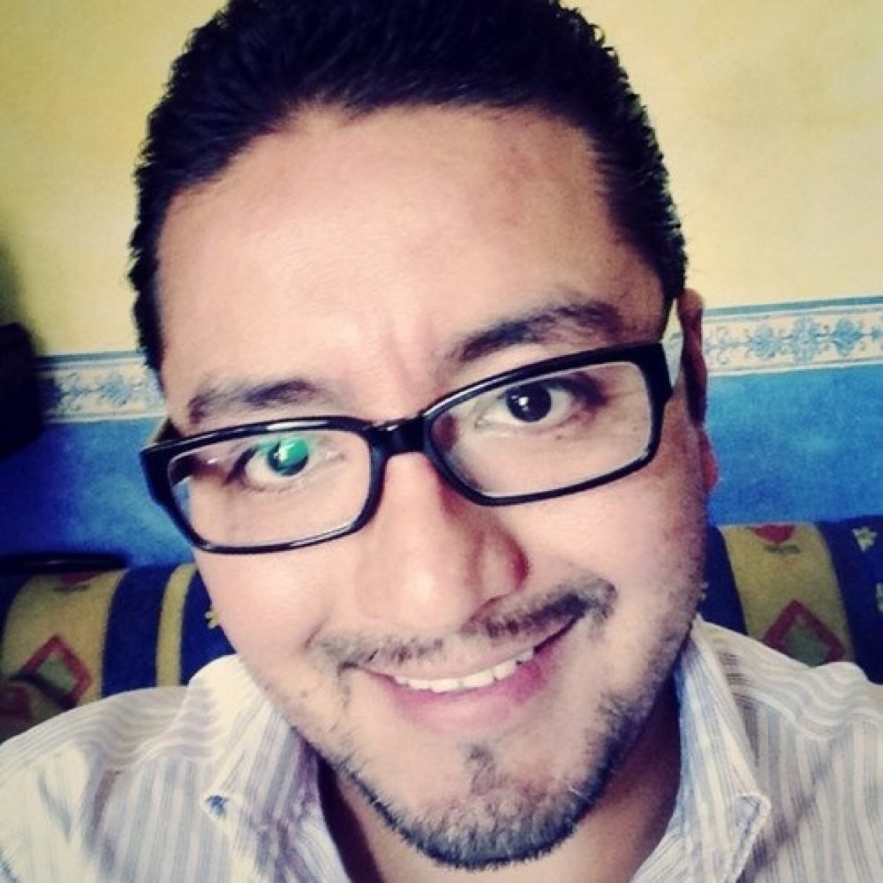 hiram_avendano's profile picture. Después de varios años he recuperado la contraseña de esta cuenta. Ahora no sé qué hacer con dos cuentas de twitter. Lic. Com. campañas, estrategia, producción.