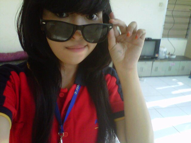 sitiecerewet's profile picture. Beginilah gue*