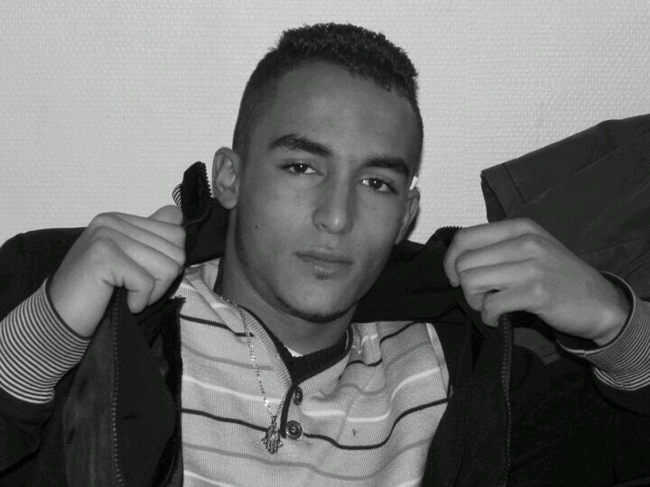 YouWS82's profile picture. 