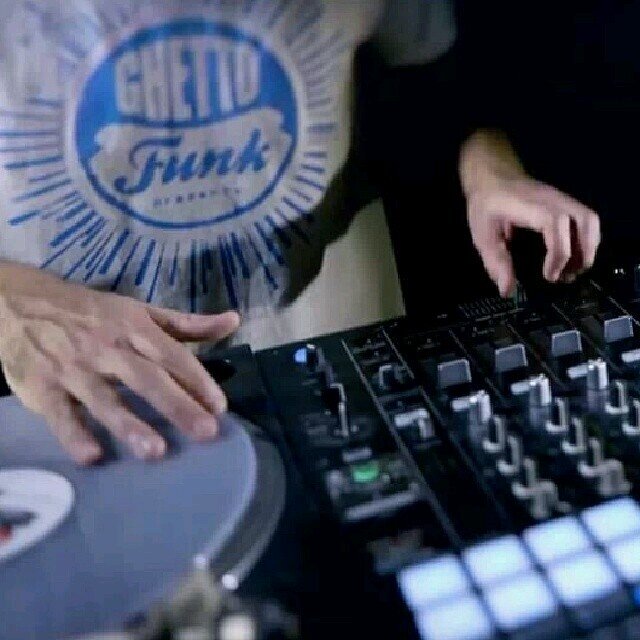 DJ,PRODUCER,ENTHUSIAST OF ALL FORMS OF TECHNO,,EDM=EVERY DAY MUSIC NOT A GAME CHANGER.......BEAT CONTROL..... plus I have my computer sciences degree and my Ci