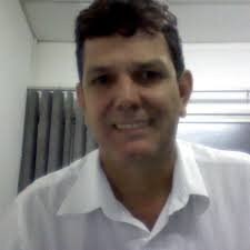 Cada día es un nuevo reto que debemos  afrontar con entusiasmo y felicidad.