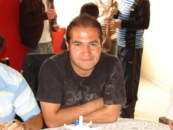 Persona seria y trabajadora que busca amigos para tener una buena amistad.