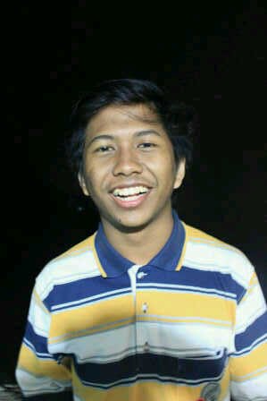 dhasmie's profile picture. 