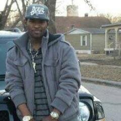 OGJULZ's profile picture. I'm me u don't like kiss my ass