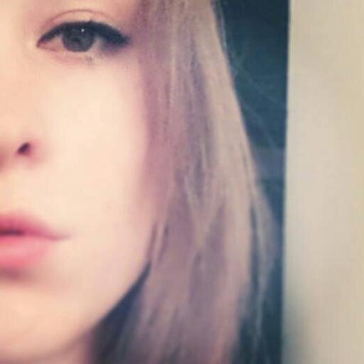 AdrianaZak's profile picture. 