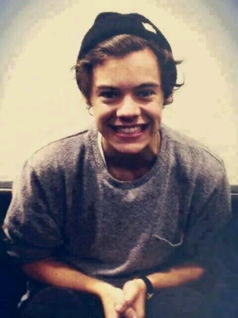 idols_saved_me's profile picture. Eri come l'oro ora sei come loro..∞