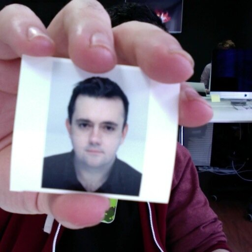 News Editor at telecoms advice service http://t.co/ZKNkaYd3mg.