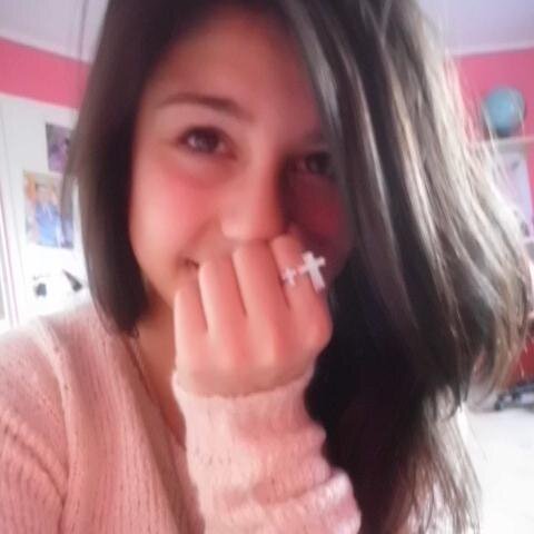 Hey you! Yeah YOU! Follow me *--* ♥ I follow you back ☼