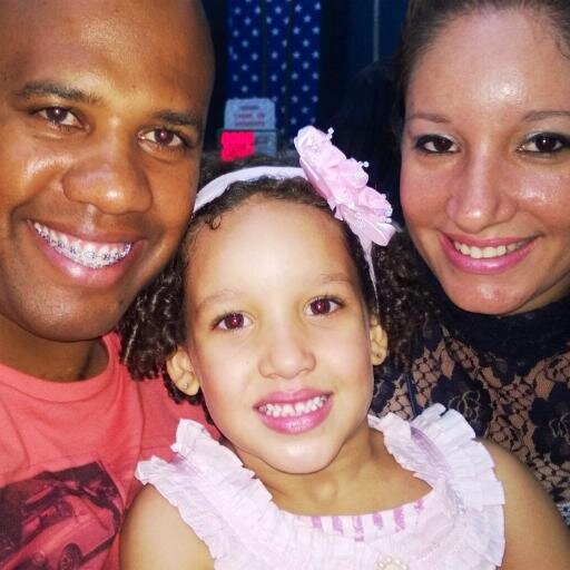 Casado com Jéssica Santos e Pai de Bruna Santos