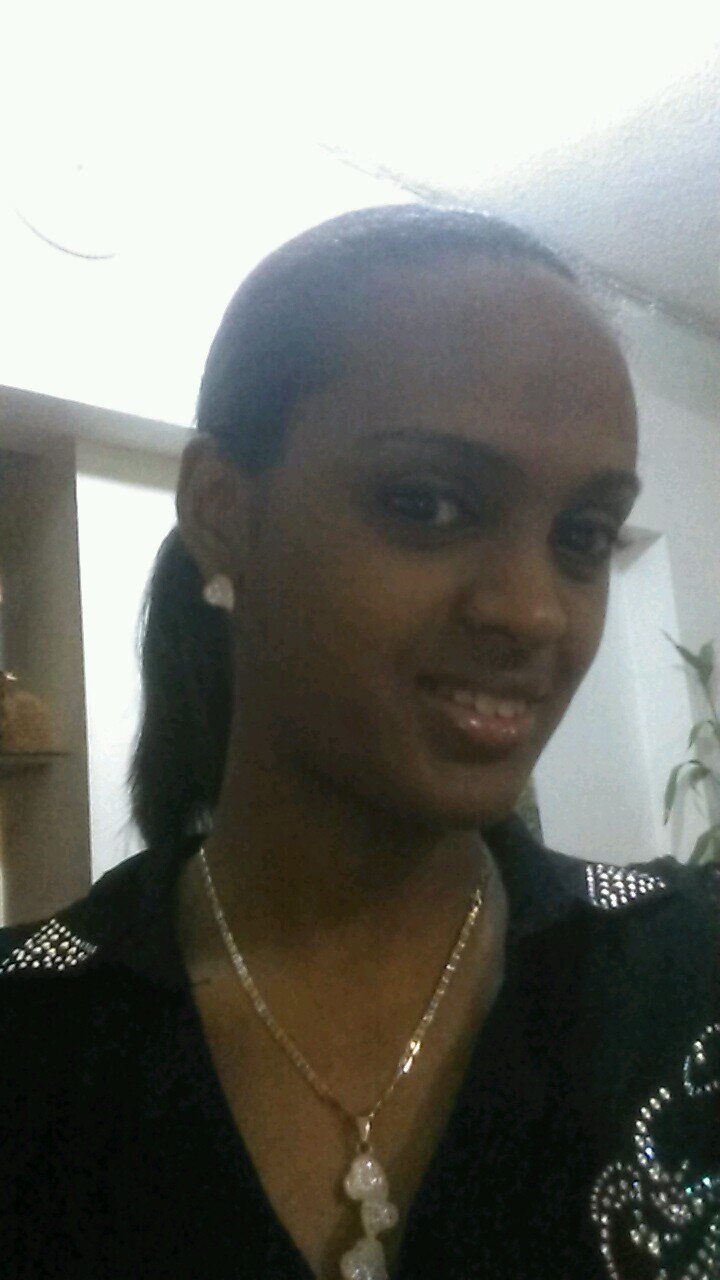 Chica activa 100% amiga, caja de sopresas, entregada, estudiante de turismo, (Gerente De Ventas EcoToursTravelRD & Private X'treme security) BBM 2203CC5D